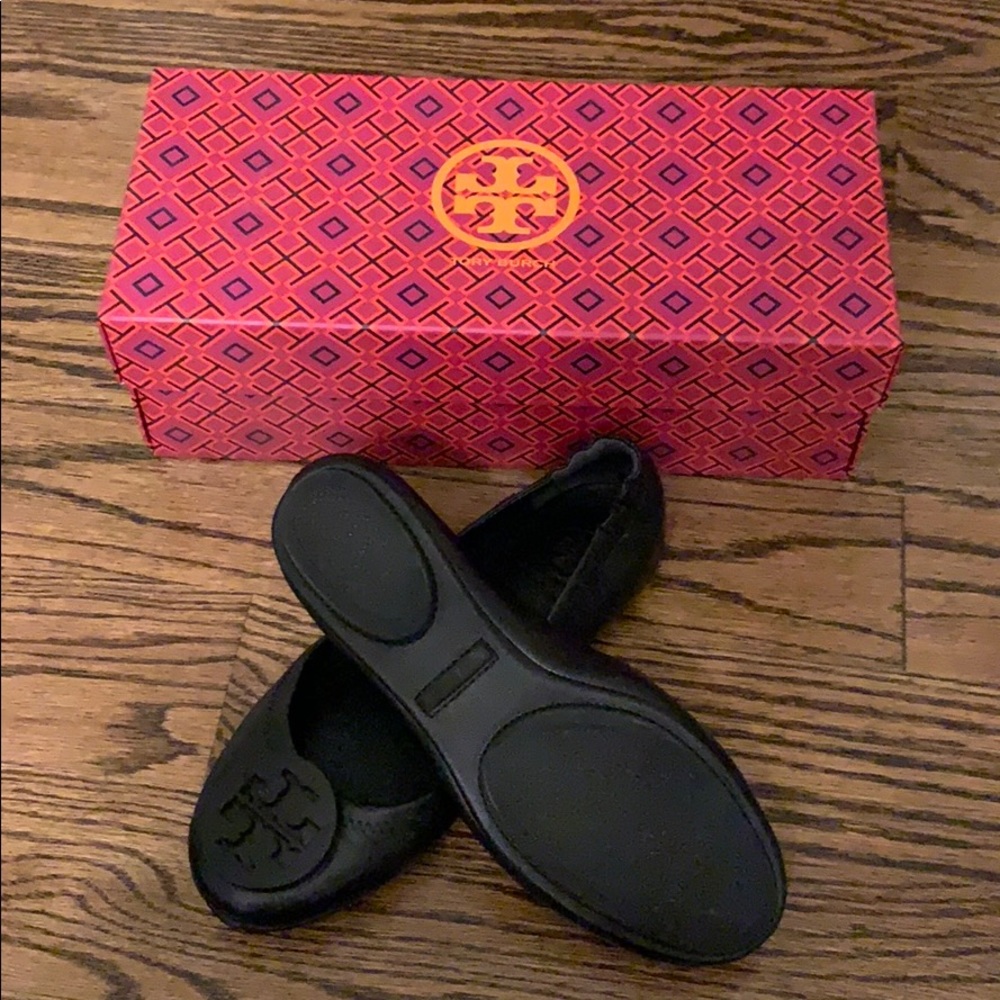 Tory Burch Minnie Travel Ballet with Logo - black